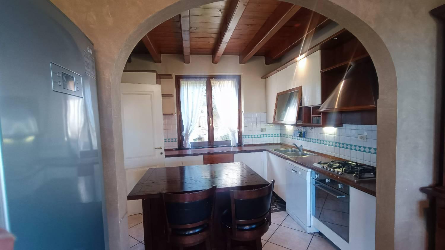 Villa in vendita a Meina (NO)