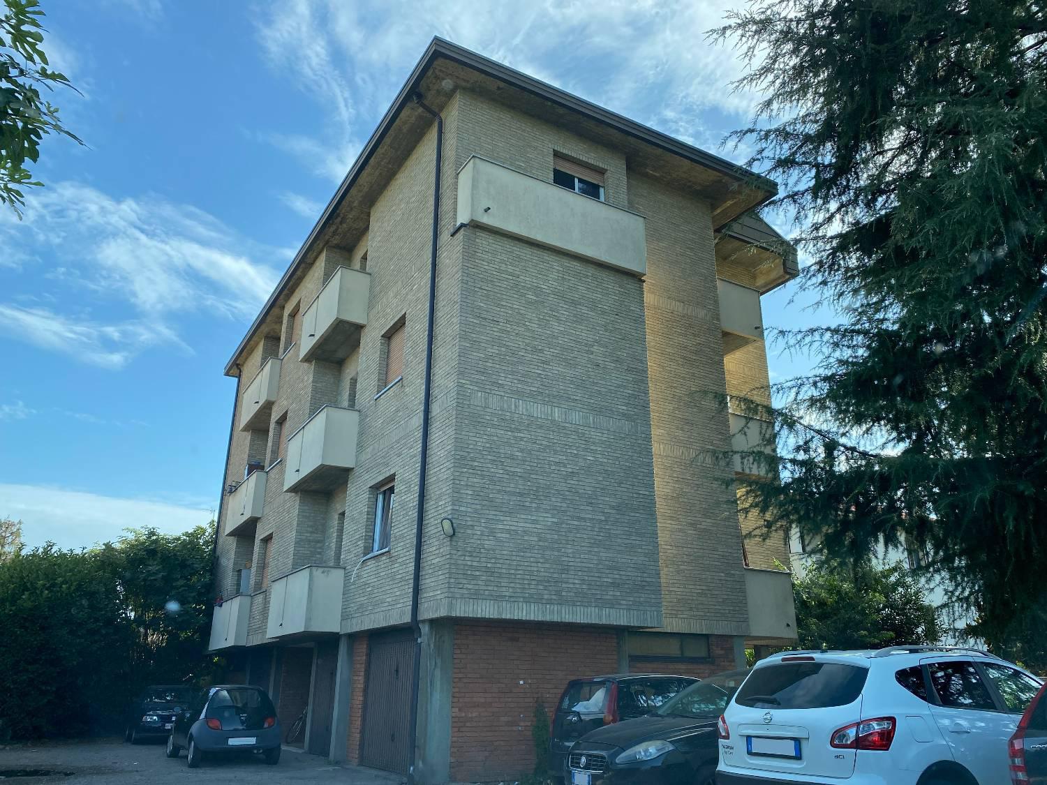 Casa Indipendente vendita Monza (Monza e della Brianza)