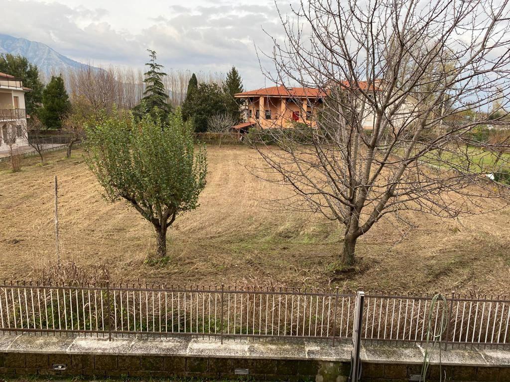 Foto 1 di 10 - Terreno in vendita a Cervinara