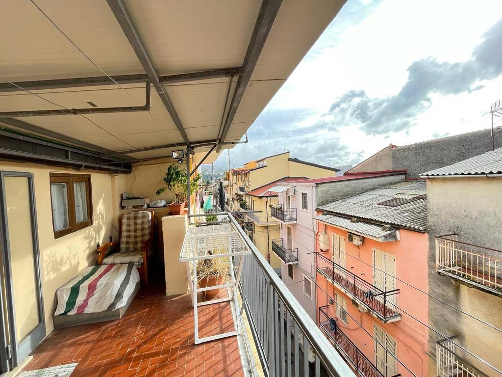 Foto 10 di 14 - Casa indipendente in vendita a Lamezia Terme