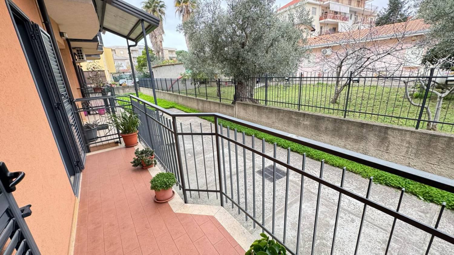 Foto 10 di 20 - Appartamento in vendita a Lamezia Terme
