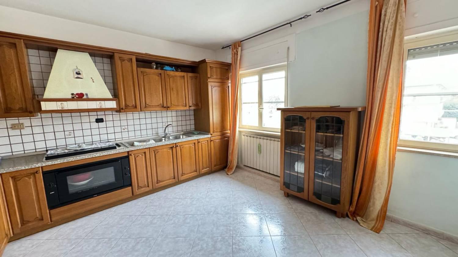 Foto 1 di 13 - Appartamento in vendita a Lamezia Terme
