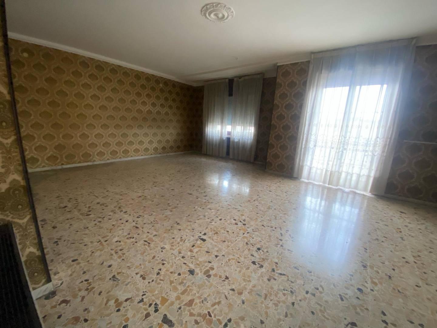Foto 5 di 14 - Appartamento in vendita a Avellino