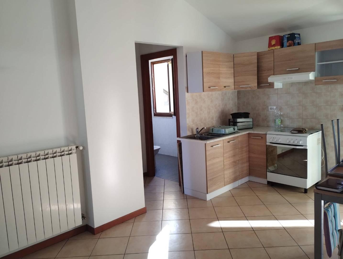 Foto 1 di 6 - Appartamento in vendita a Aci Catena