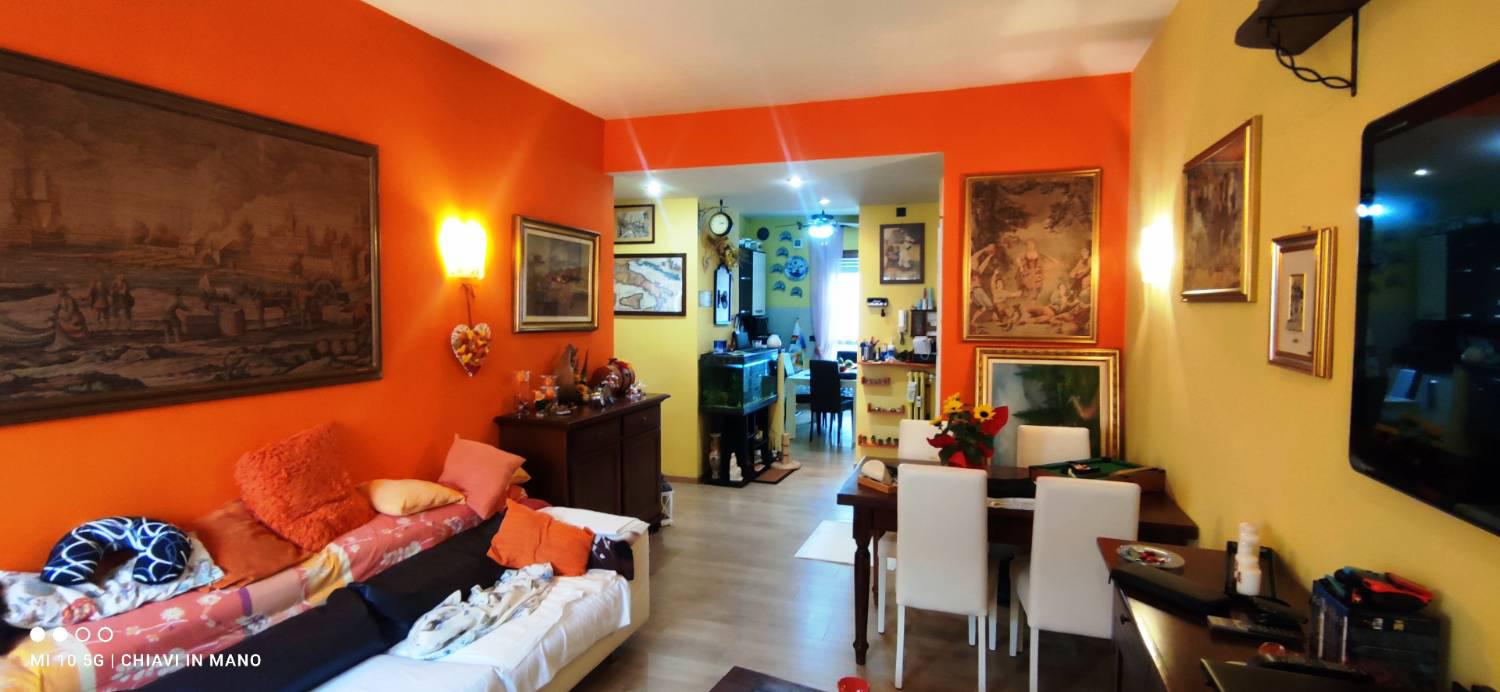 Foto 3 di 18 - Appartamento in vendita a Asti