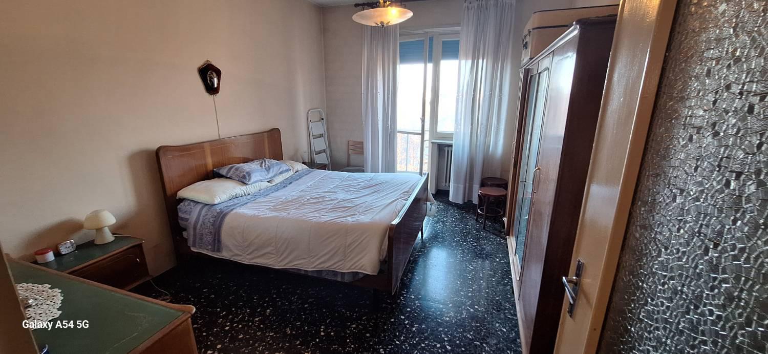 Foto 10 di 14 - Appartamento in vendita a Asti