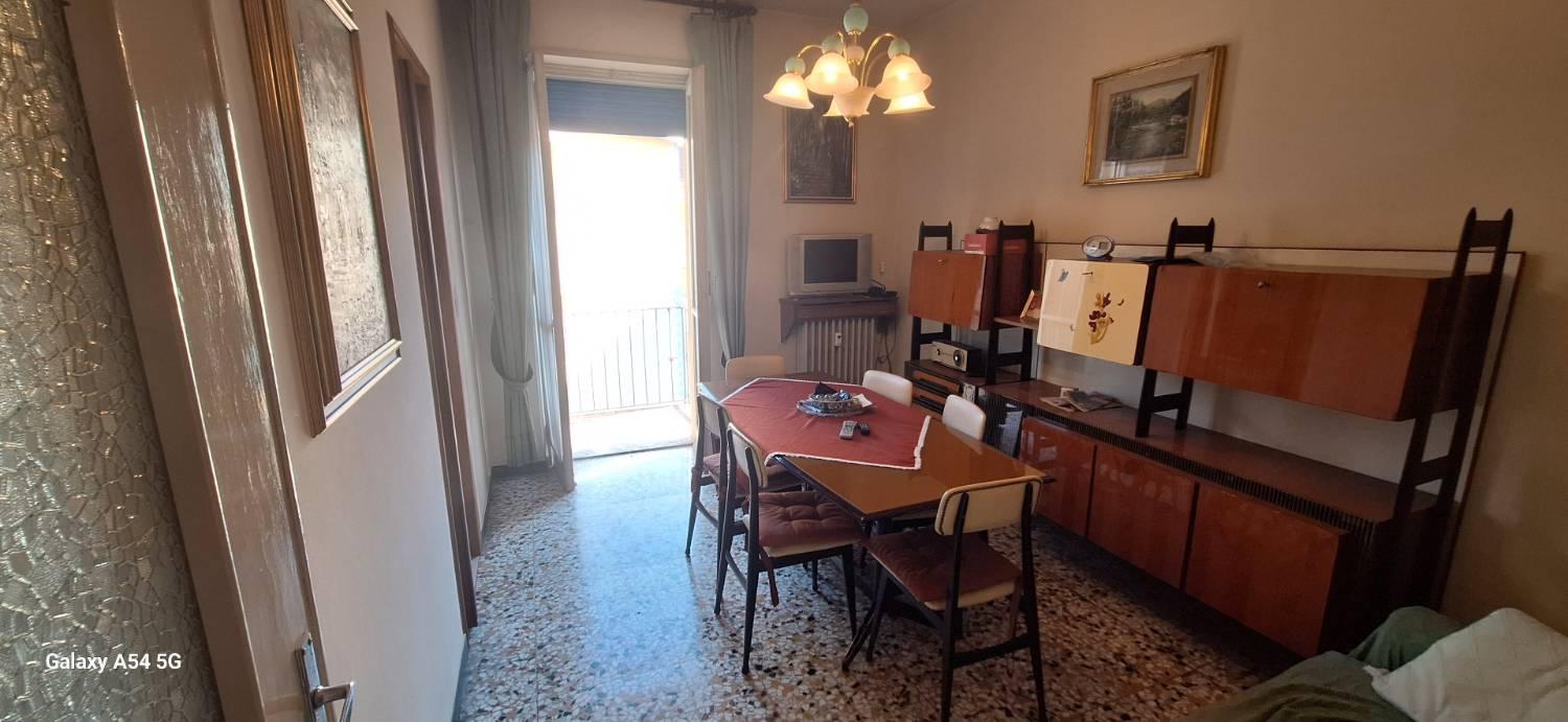 Foto 4 di 14 - Appartamento in vendita a Asti