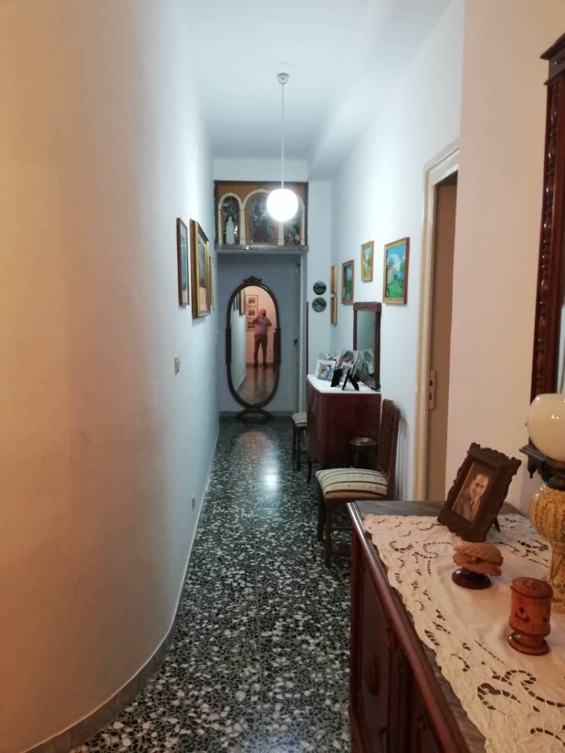 Foto 2 di 6 - Appartamento in vendita a Taranto