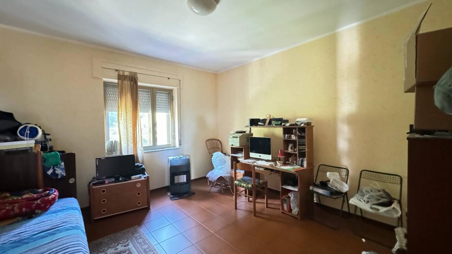 Foto 8 di 15 - Casa indipendente in vendita a Lamezia Terme