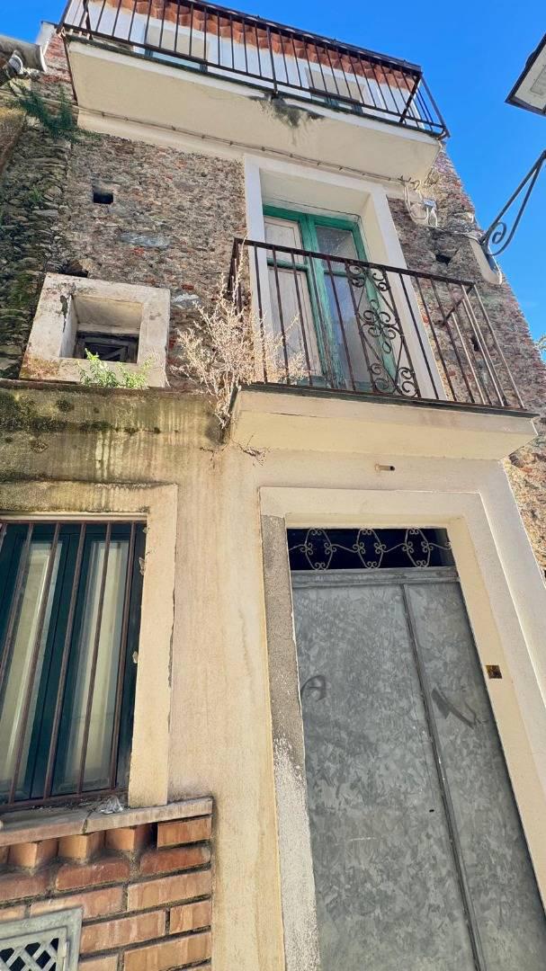 Casa indipendente in vendita a Lamezia Terme (CZ)