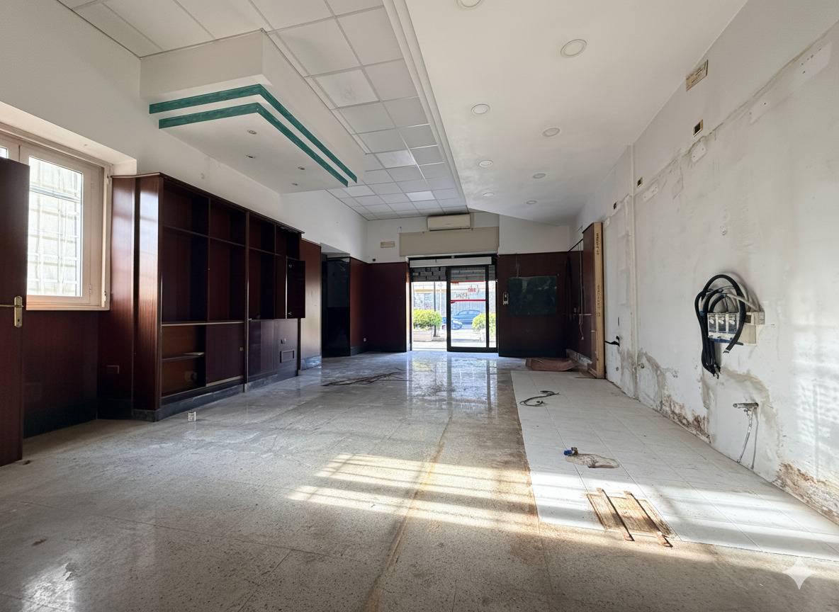 Fondo commerciale in 1 a Tor Bella Monaca, Roma (RM)