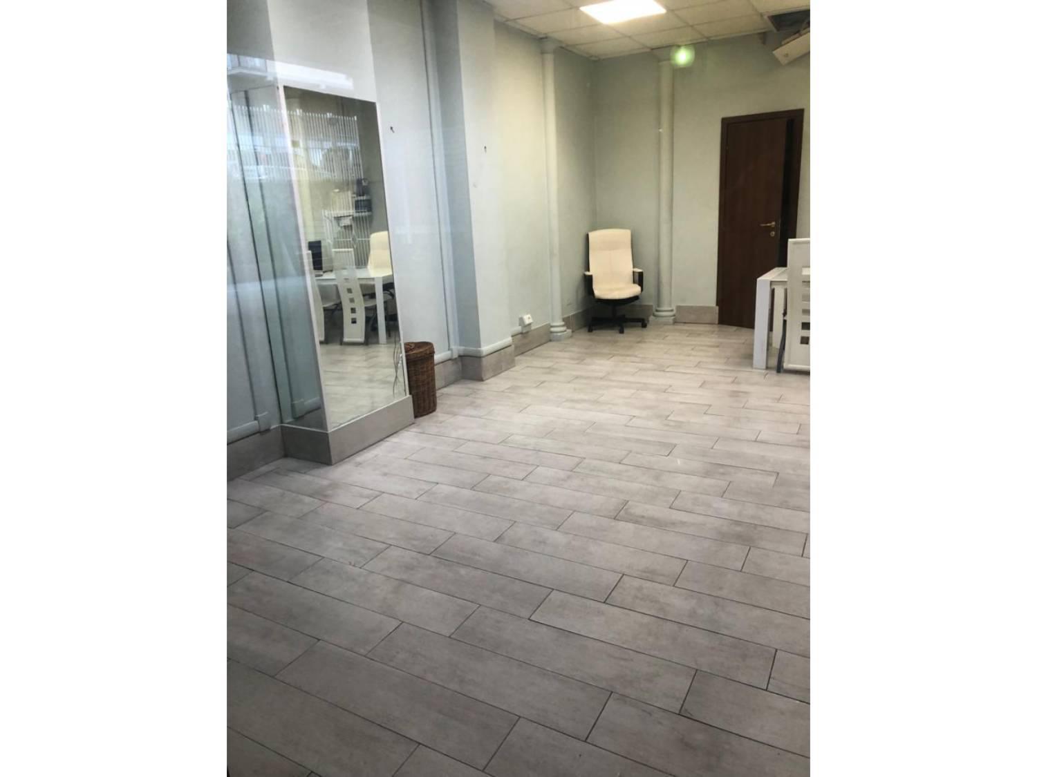 Fondo commerciale in 1 a Tor Bella Monaca, Roma (RM)