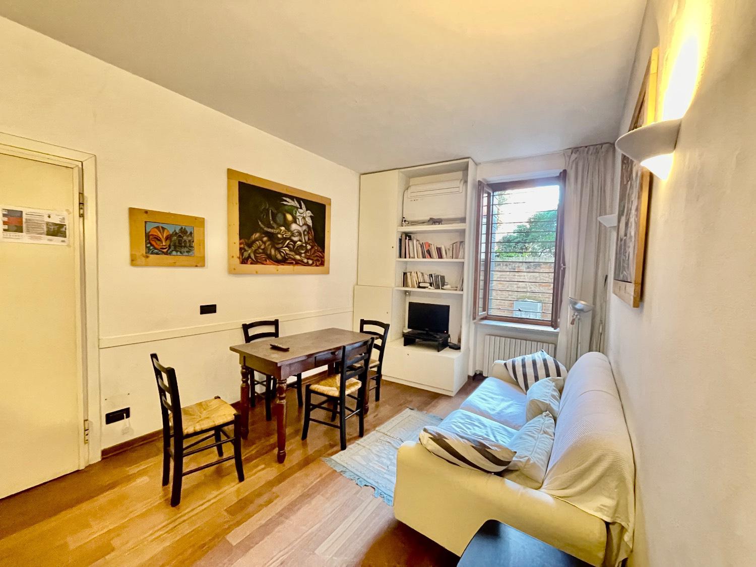 Foto 2 di 14 - Appartamento in vendita a Venezia