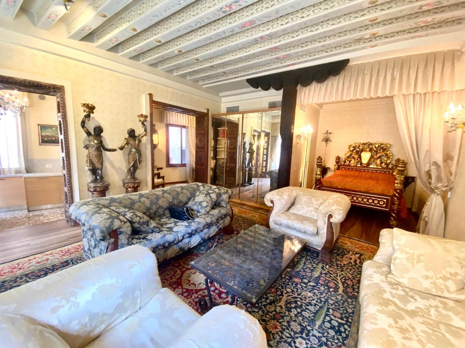 Foto 9 di 15 - Appartamento in affitto a Venezia