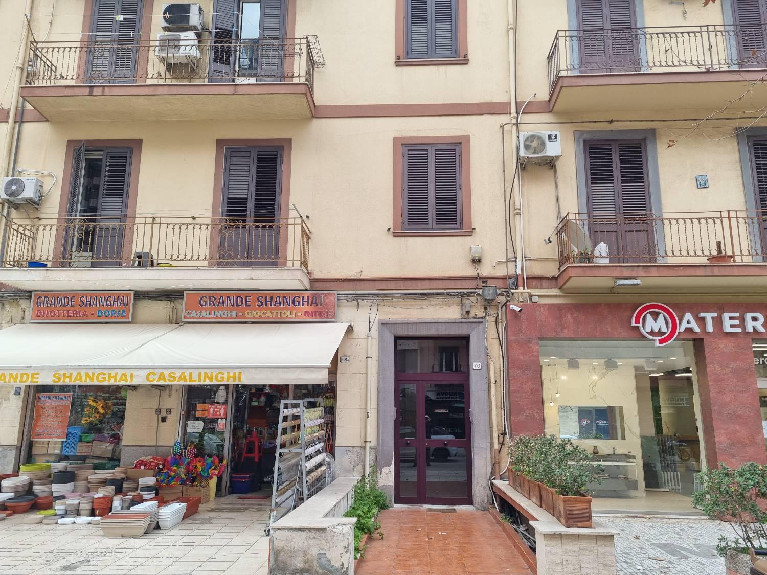 Foto 12 di 21 - Appartamento in vendita a Palermo