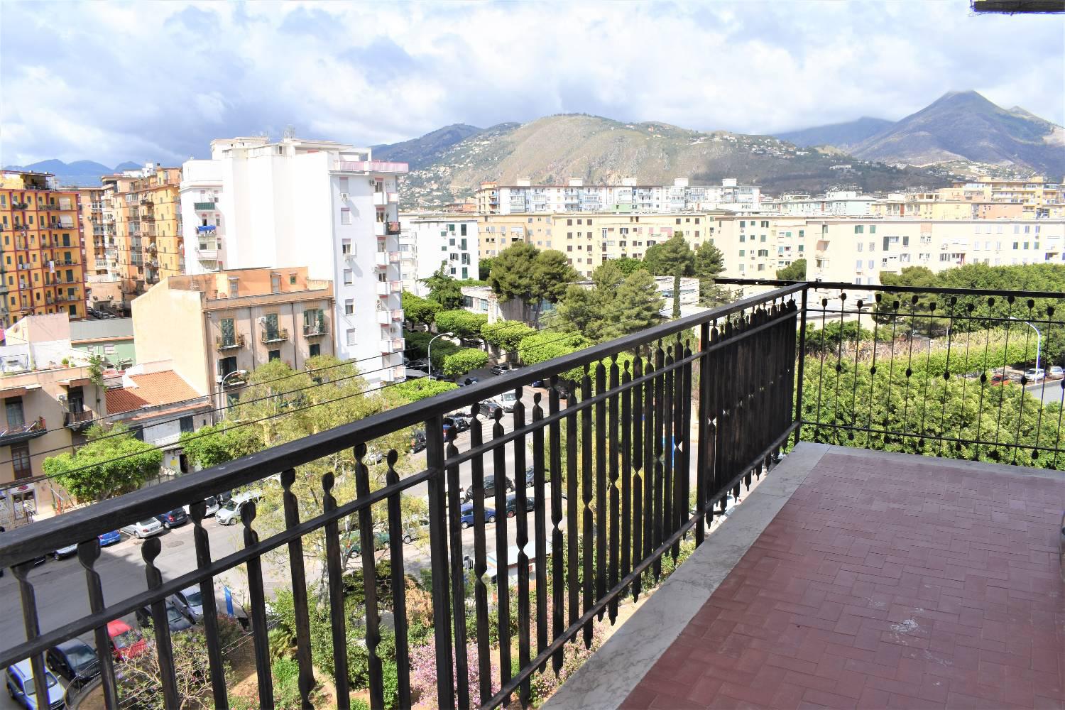 Foto 5 di 12 - Appartamento in vendita a Palermo