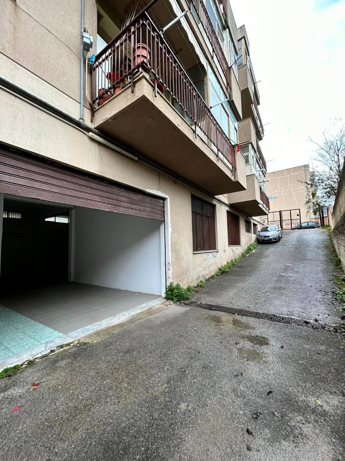 Garage/Box/Posto auto in vendita a Palermo (PA)