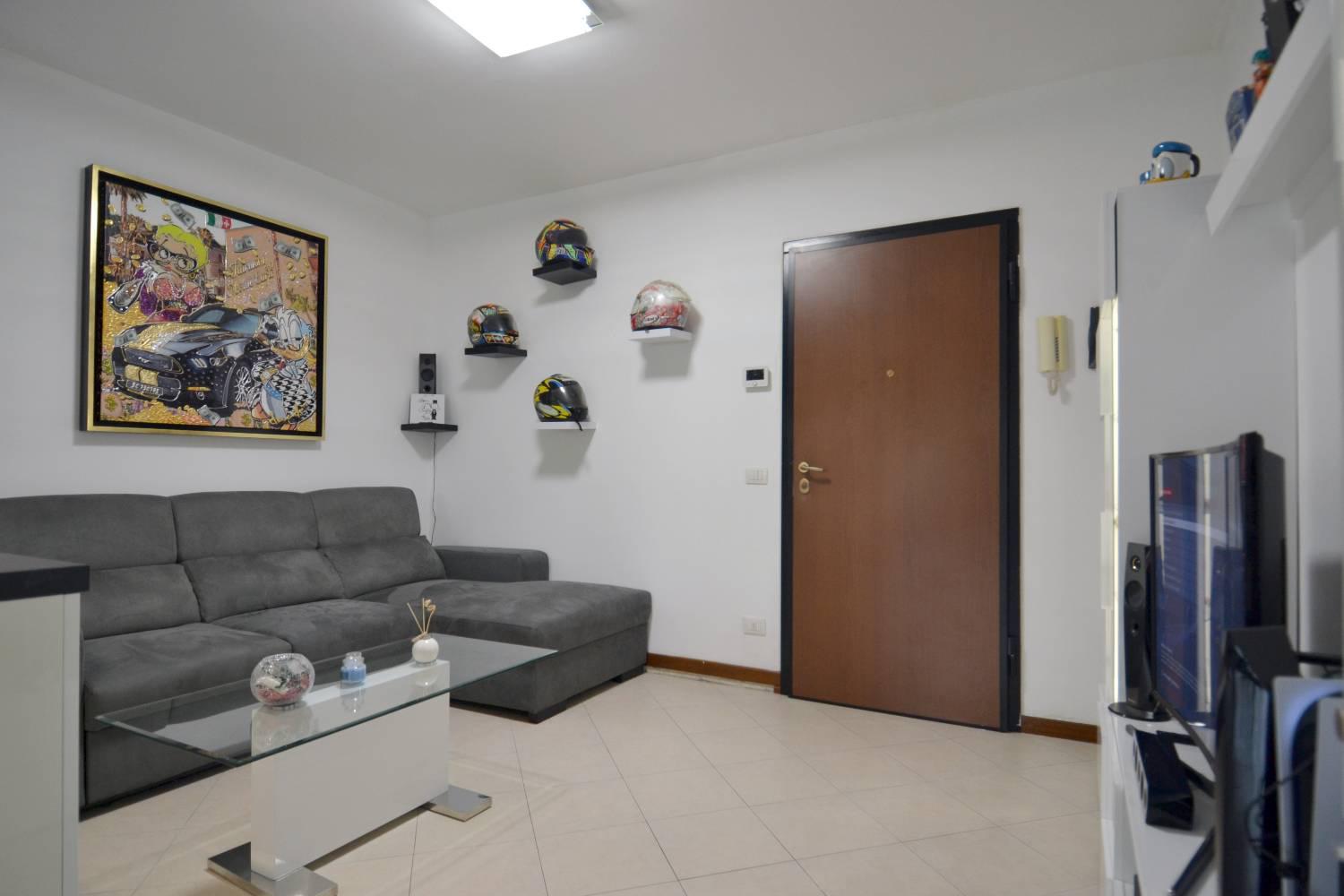 Appartamento in vendita a San Martino In Strada (LO)