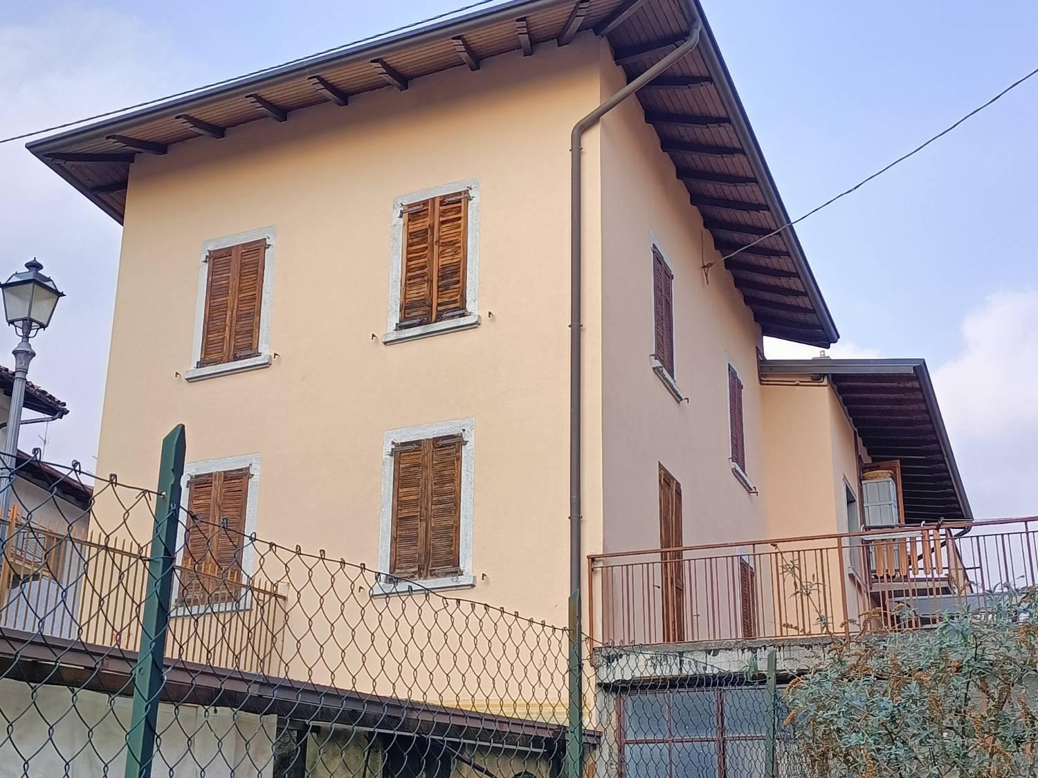 Porzione di casa in vendita a Castione Della Presolana (BG)