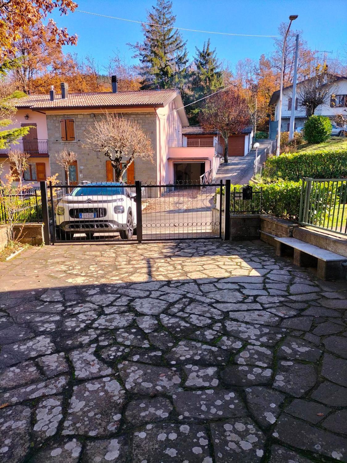 Villa bifamiliare San Benedetto Val di Sambro 02