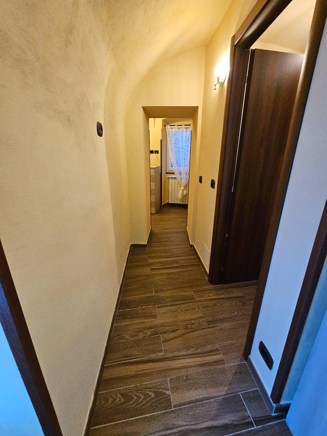 Foto 13 di 15 - Appartamento in vendita a Ventimiglia