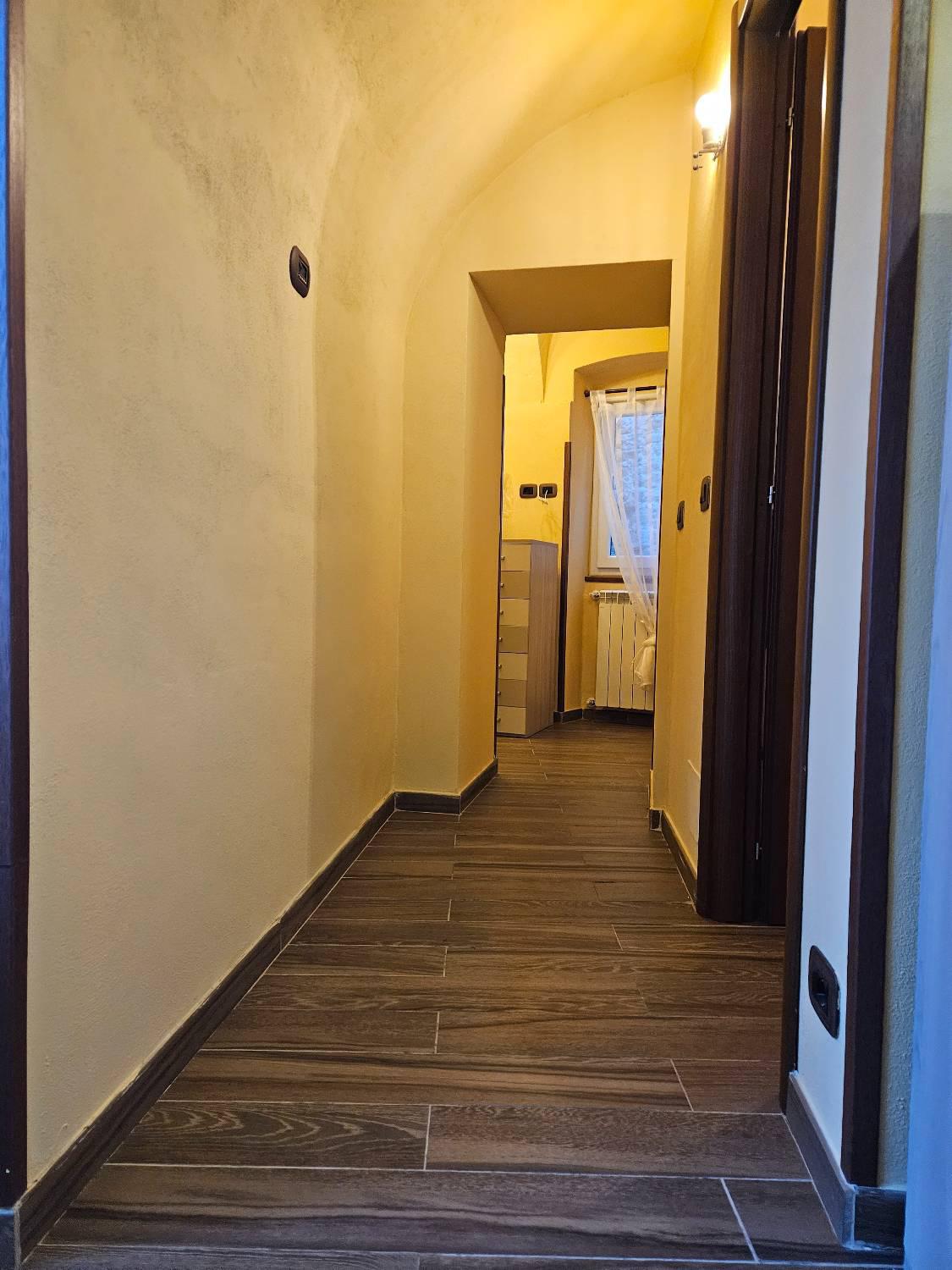Foto 14 di 15 - Appartamento in vendita a Ventimiglia