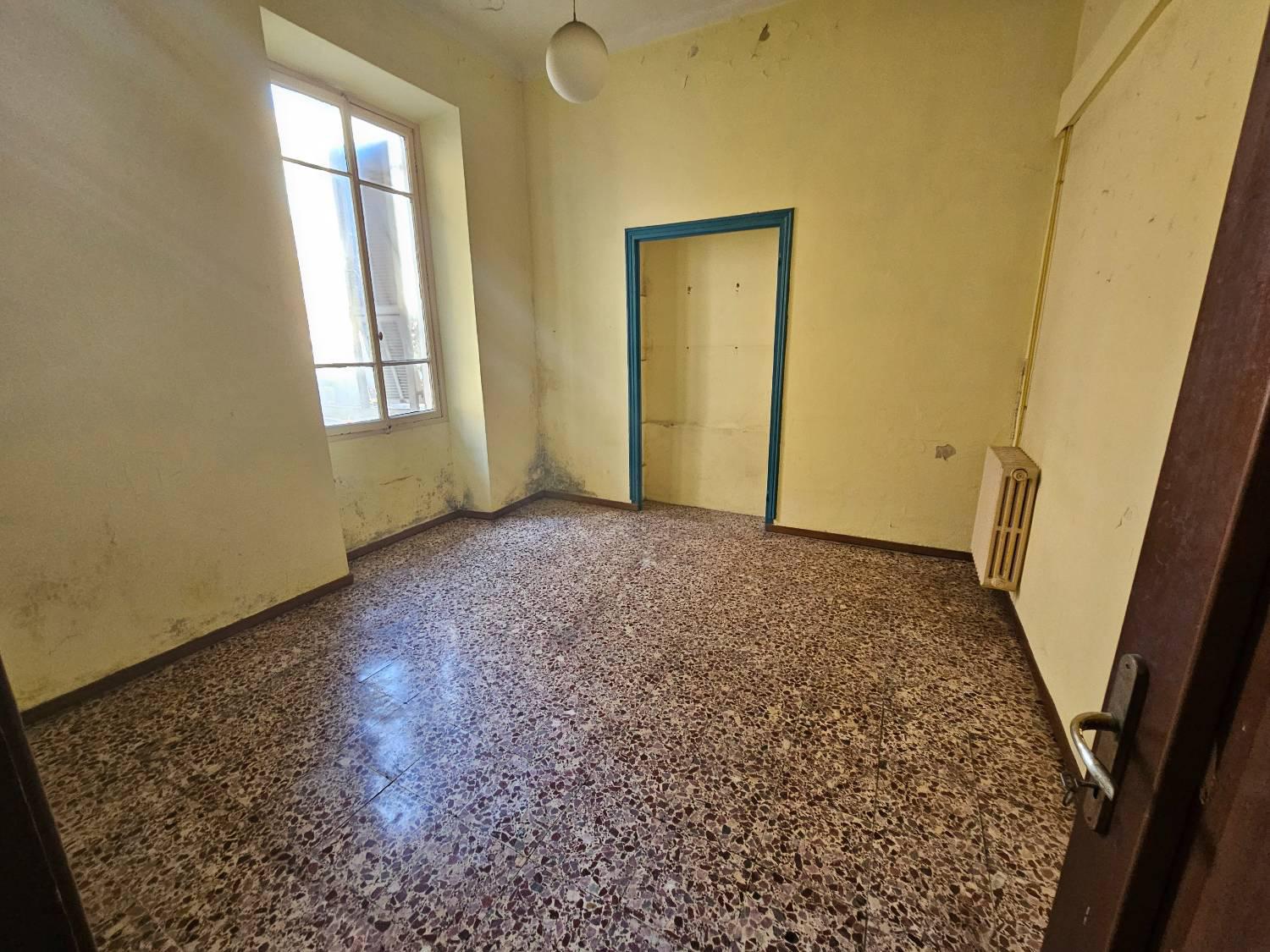 Foto 4 di 11 - Appartamento in vendita a Ventimiglia