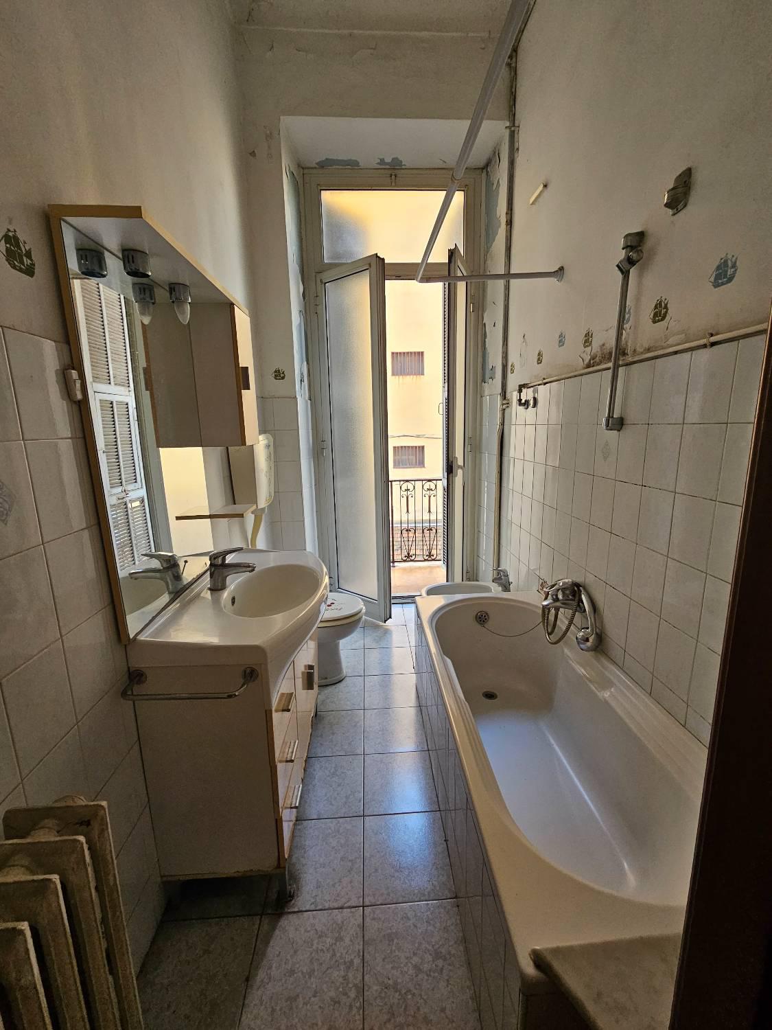 Foto 2 di 11 - Appartamento in vendita a Ventimiglia