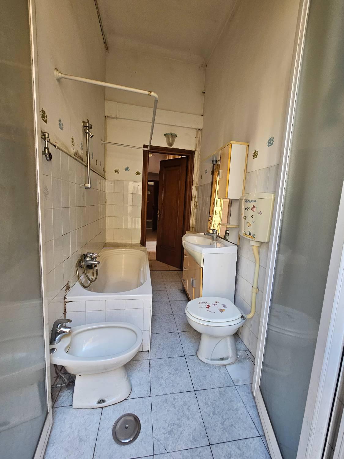 Foto 10 di 11 - Appartamento in vendita a Ventimiglia