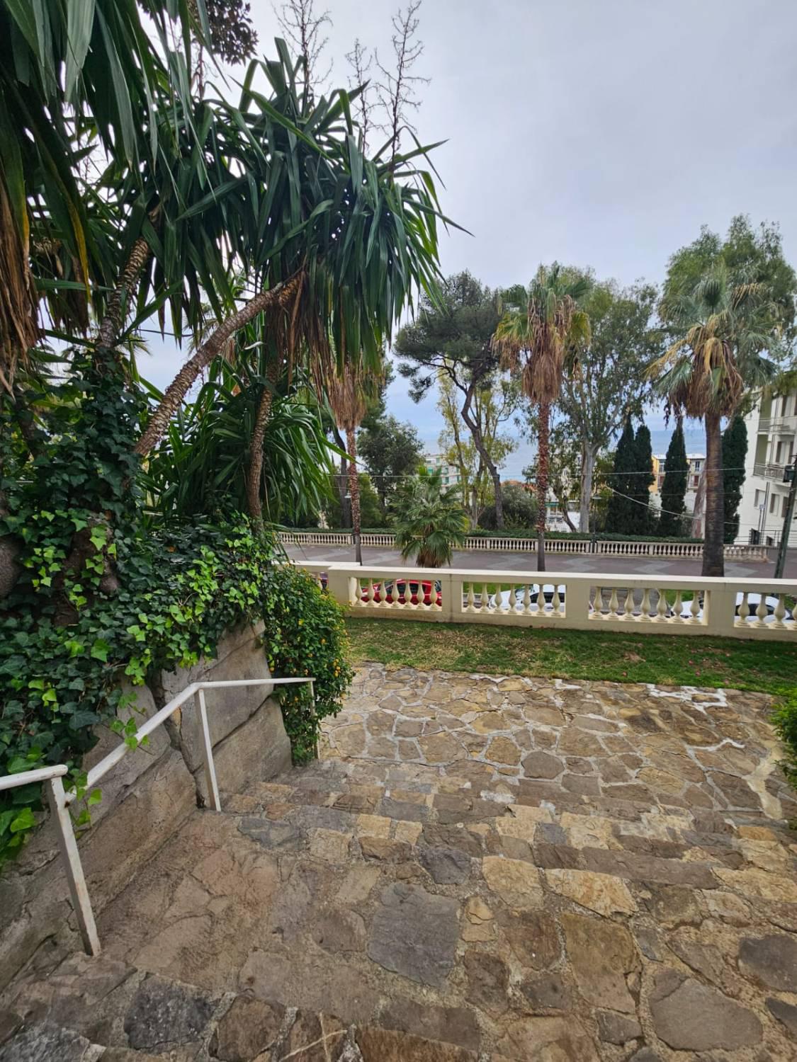 Appartamento in Vendita