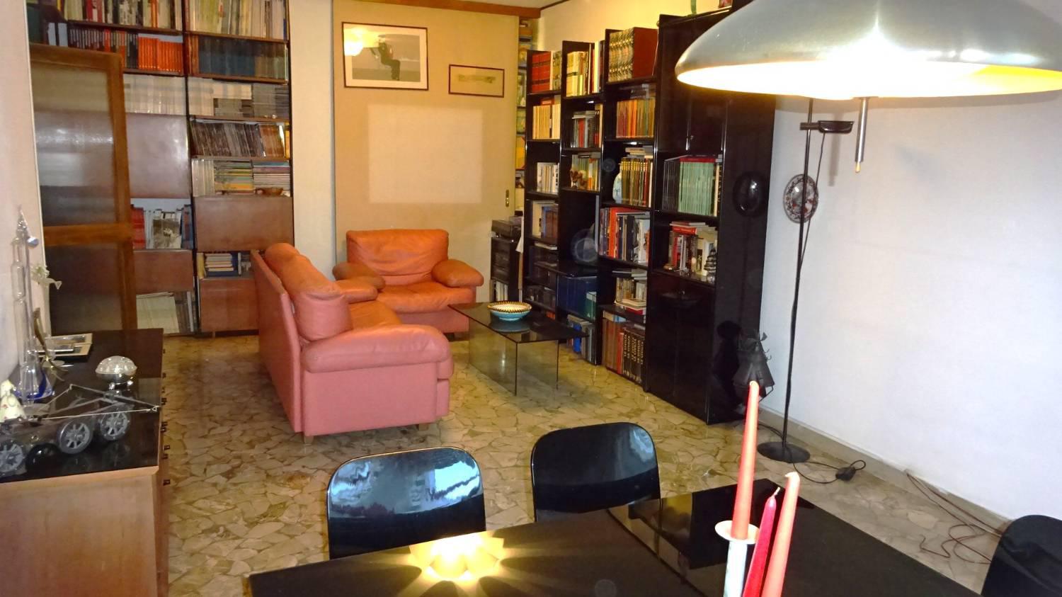 Foto 2 di 19 - Appartamento in vendita a Venezia