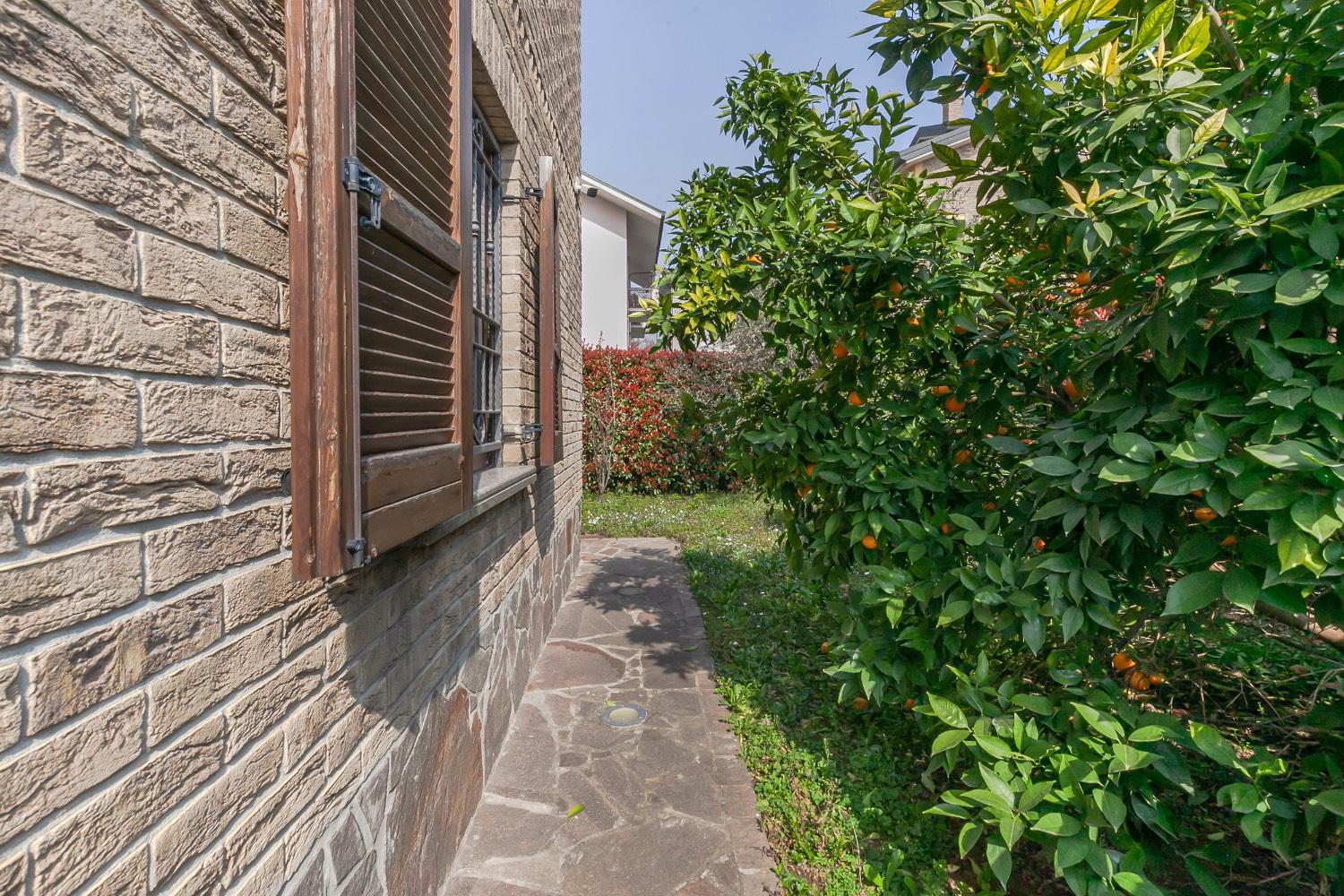 Villa in vendita a Novate Milanese (MI)