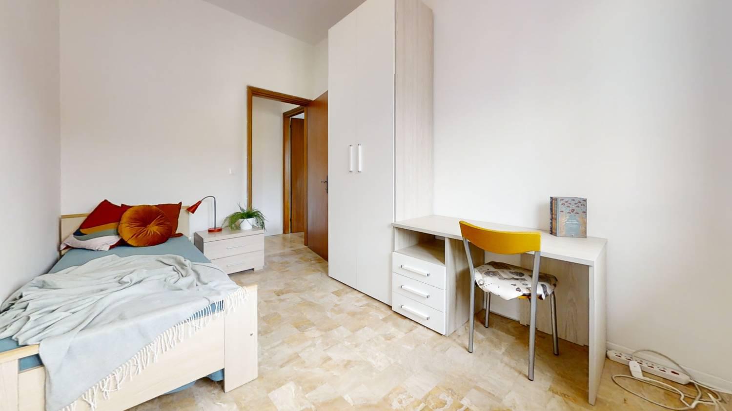 https://img.idia-cdn.it/images/1759/46773/__IAAS1zU__Bedroom61.jpg