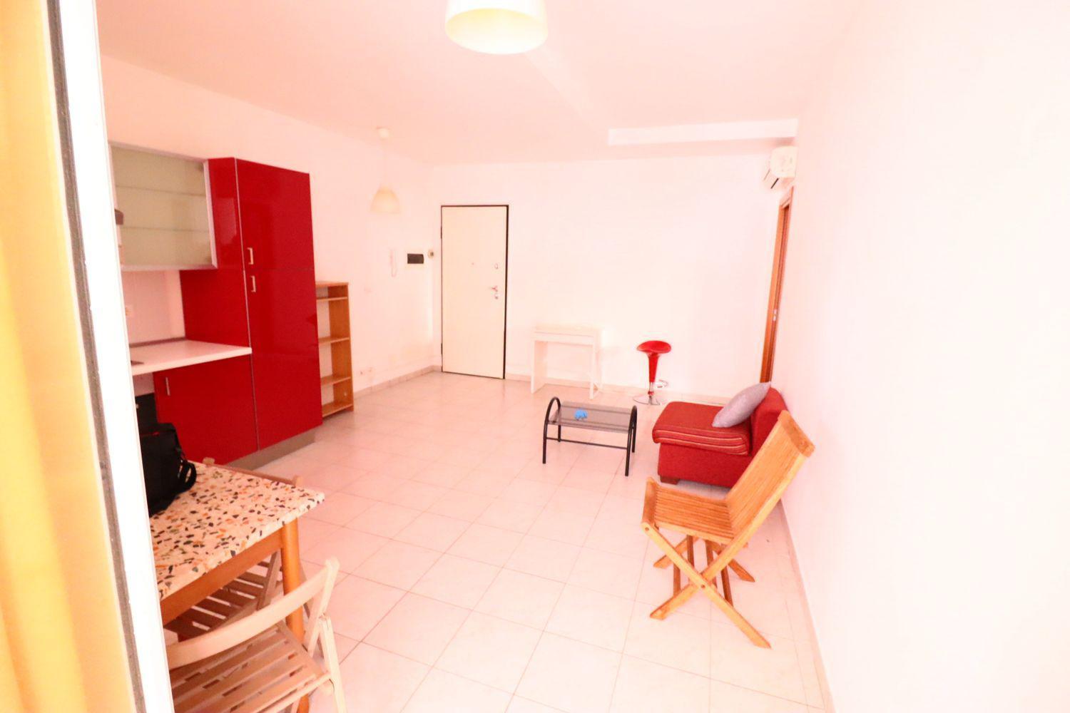 Foto 6 di 18 - Appartamento in vendita a Loano