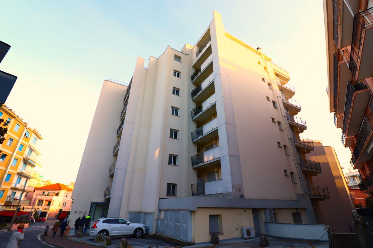 Foto 16 di 18 - Appartamento in vendita a Loano
