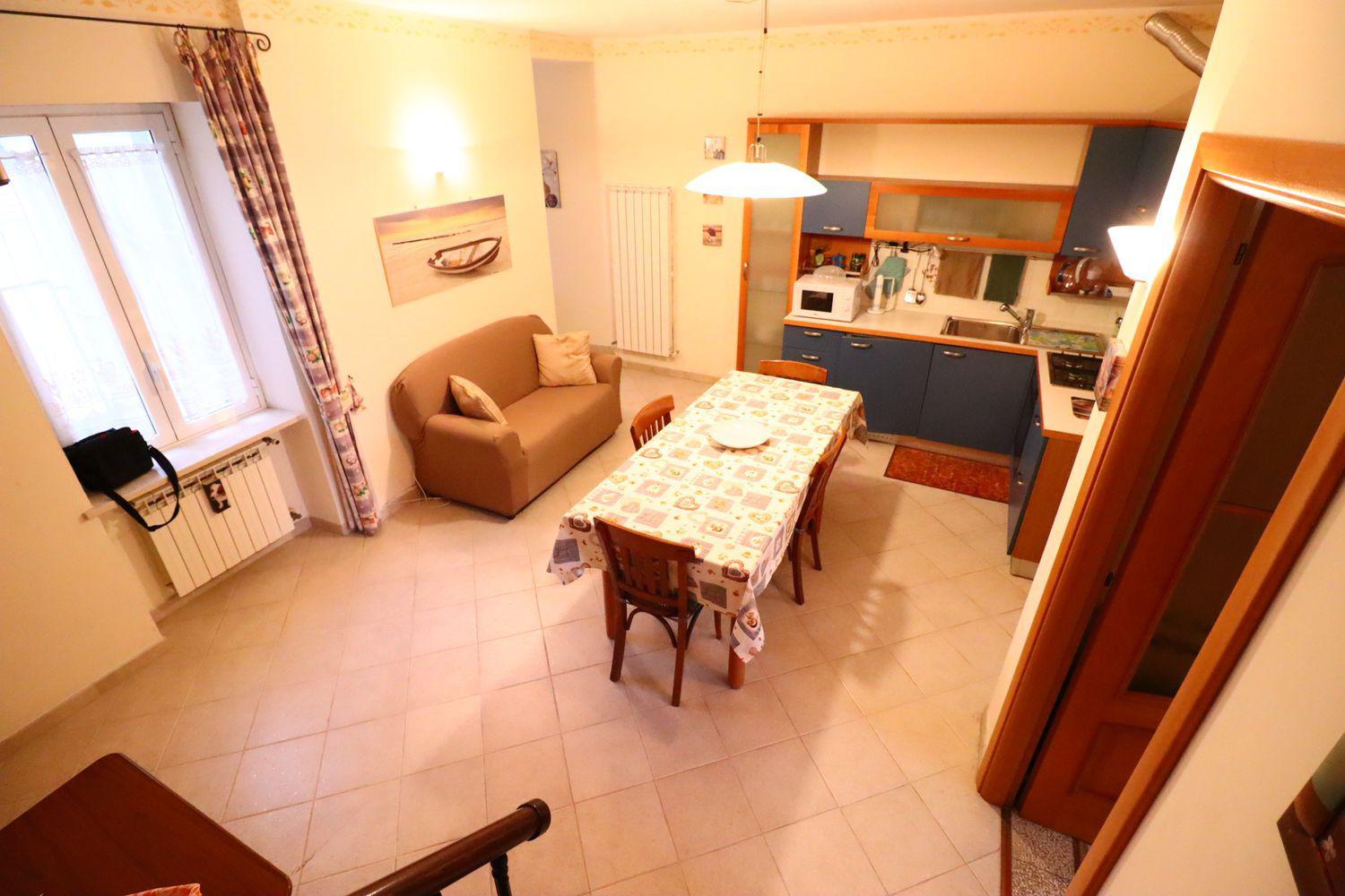 Foto 4 di 33 - Appartamento in vendita a Loano