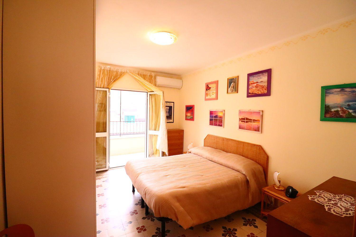 Foto 10 di 33 - Appartamento in vendita a Loano