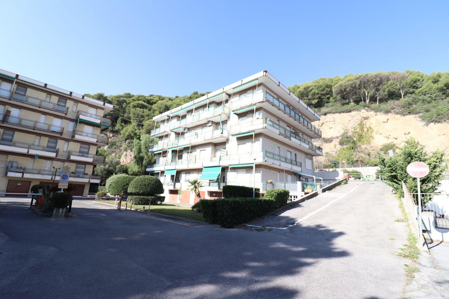Foto 1 di 3 - Appartamento in vendita a Borghetto Santo Spirito