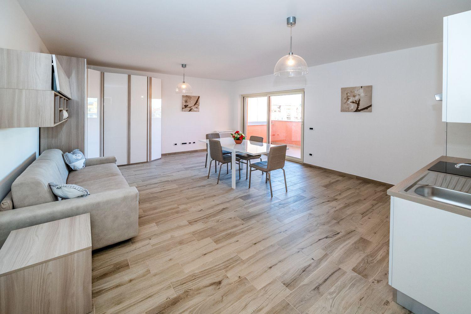 Foto 3 di 34 - Appartamento in vendita a Bergeggi