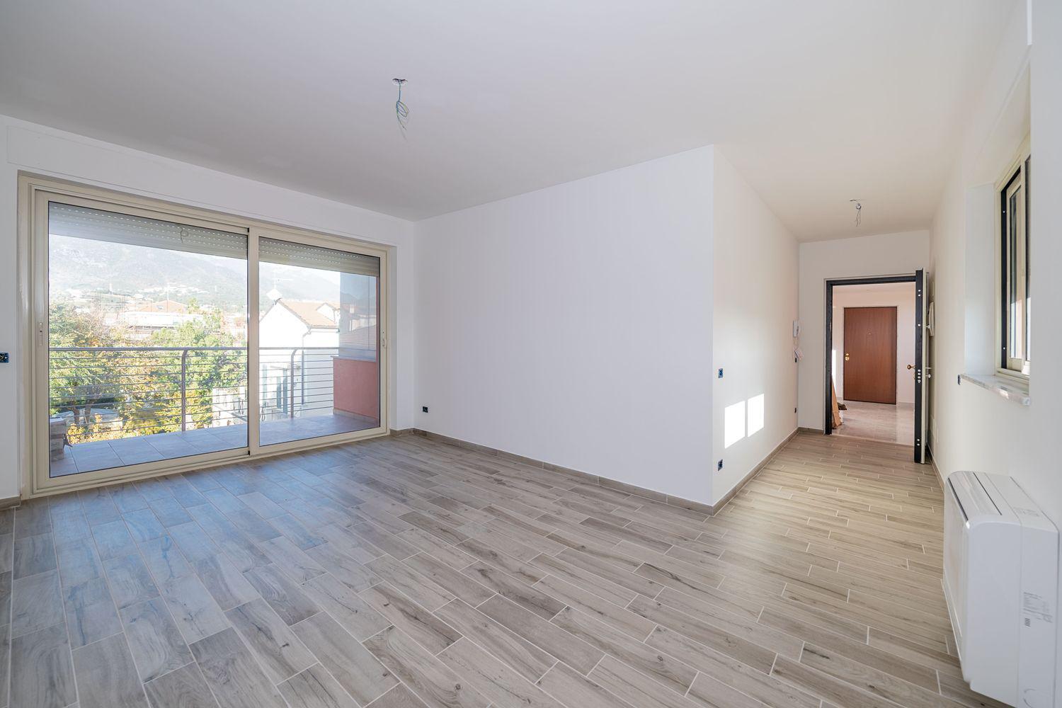 Foto 34 di 45 - Appartamento in vendita a Finale Ligure