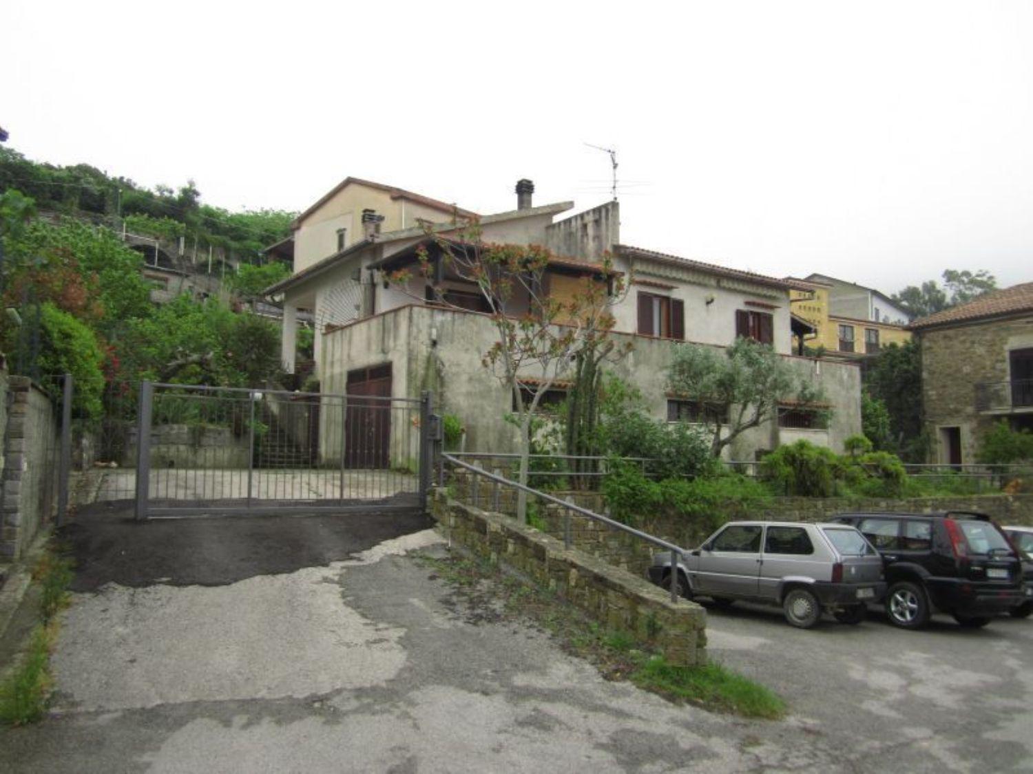 Foto 10 di 12 - Casa indipendente in vendita a Pollica