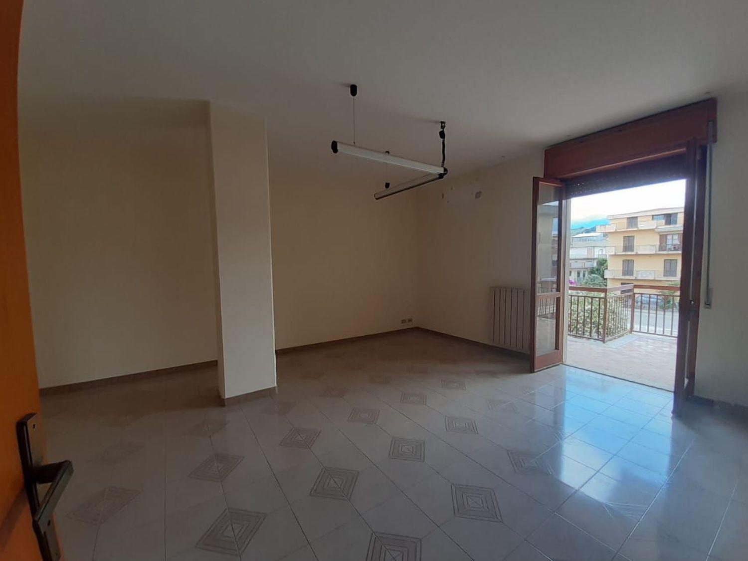 Foto 3 di 9 - Appartamento in vendita a Castelnuovo Cilento