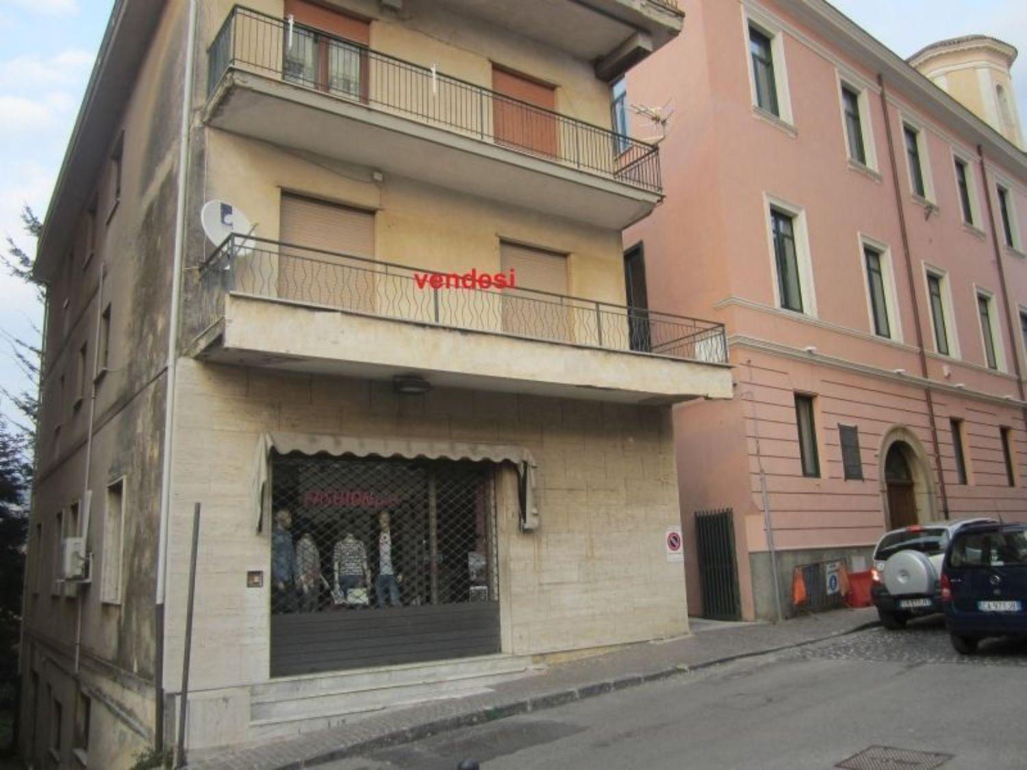 Appartamento in vendita a Vallo Della Lucania (SA)