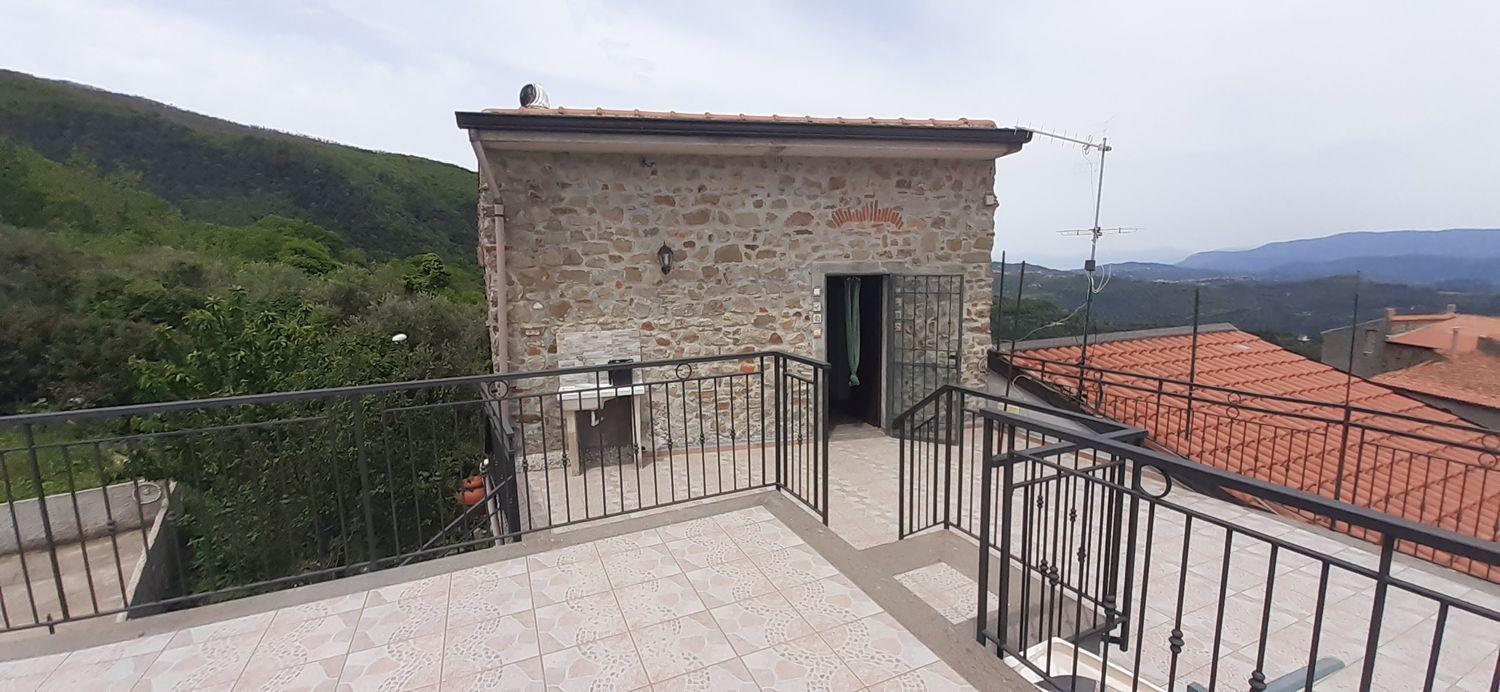 Foto 2 di 19 - Villa a schiera in vendita a Omignano