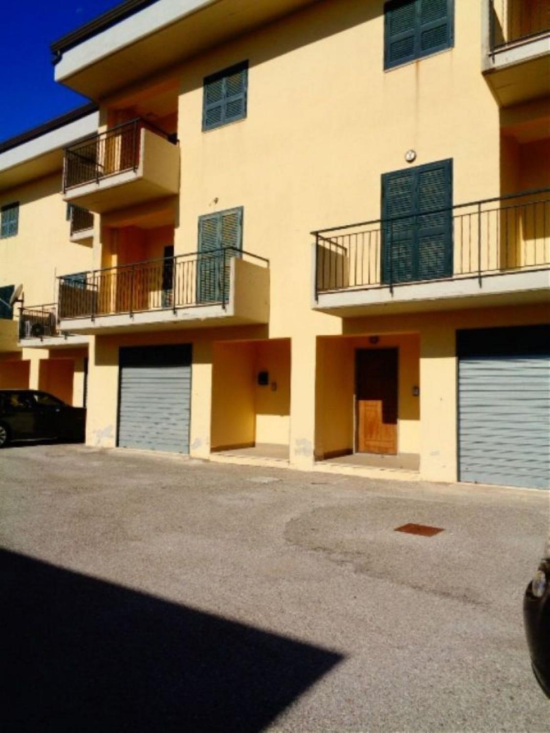Foto 1 di 18 - Appartamento in vendita a Ogliastro Cilento