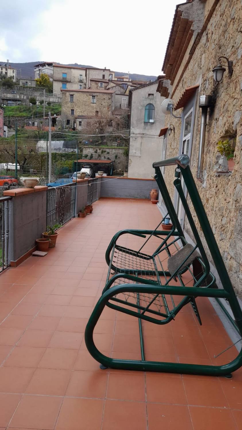 Casa semi-indipendente in vendita a Omignano (SA)