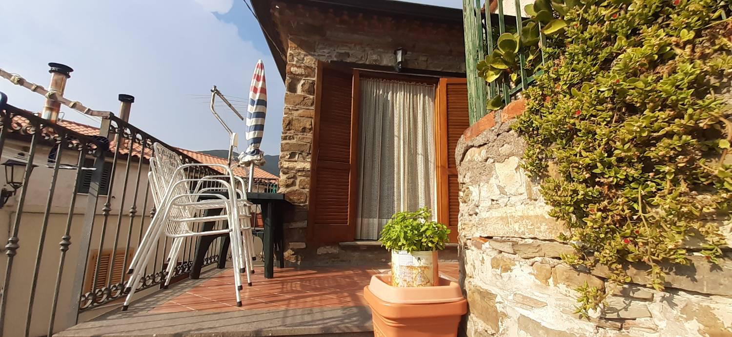 Casa semi-indipendente in vendita a San Teodoro, Serramezzana (SA)