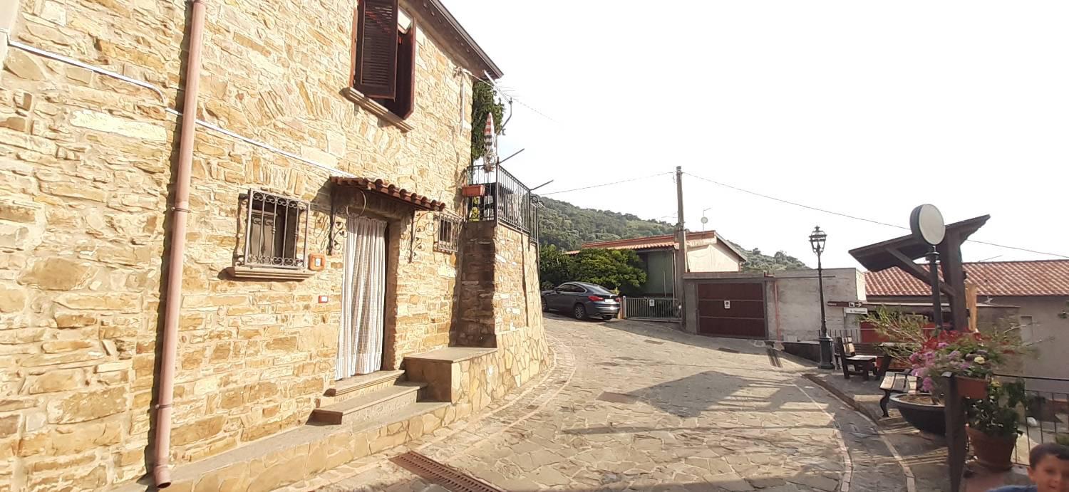 Casa semi-indipendente in vendita a San Teodoro, Serramezzana (SA)