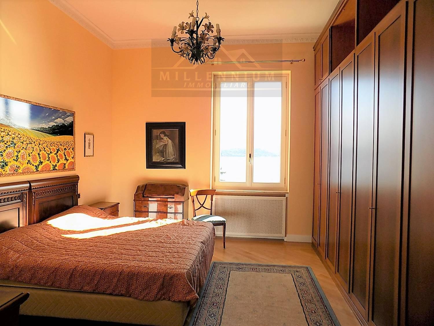 Foto 20 di 26 - Villa in vendita a Stresa
