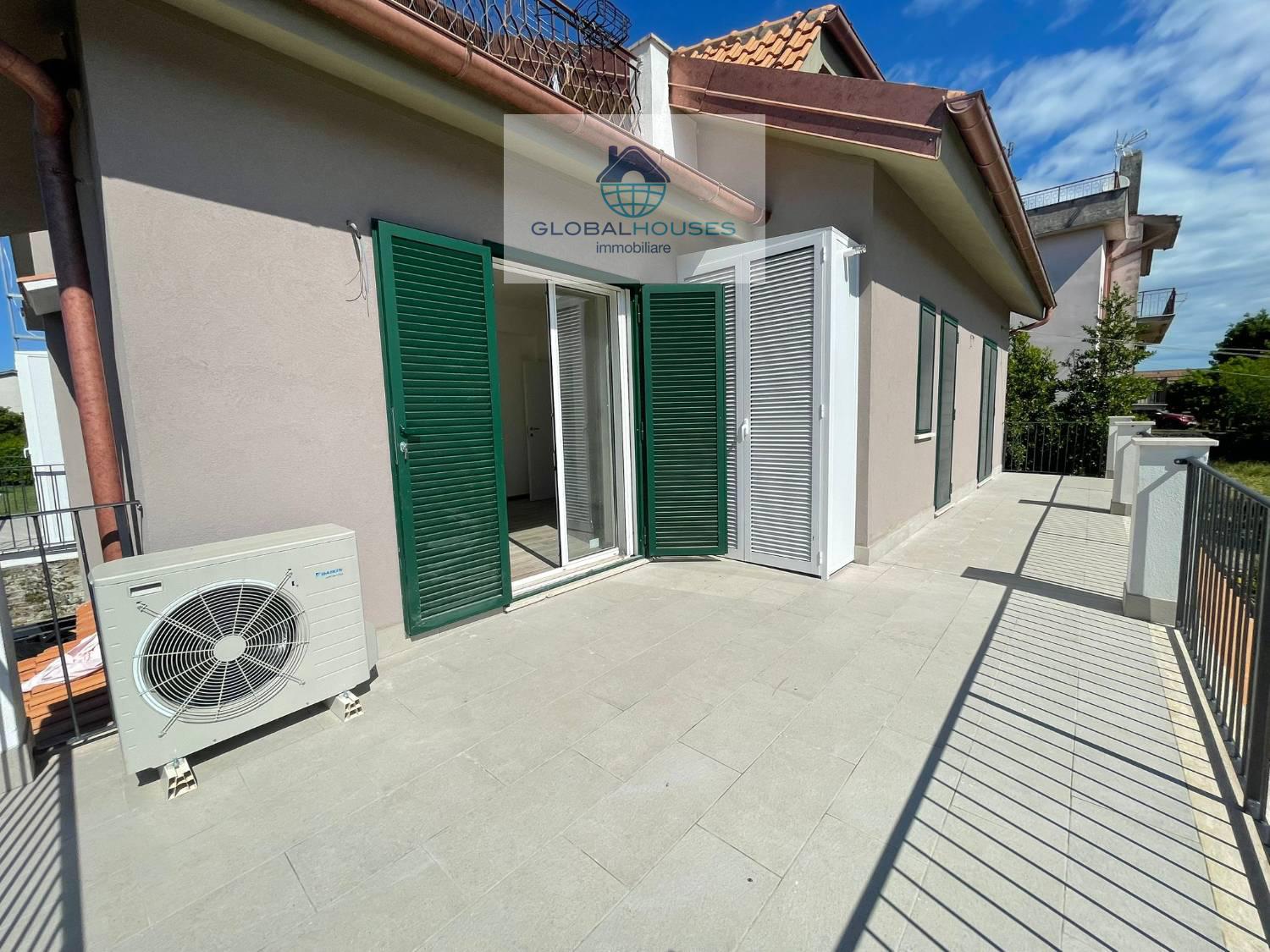 Appartamento in vendita a Anguillara Sabazia (RM)